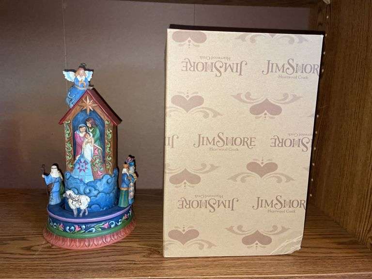 Jim shore figurine