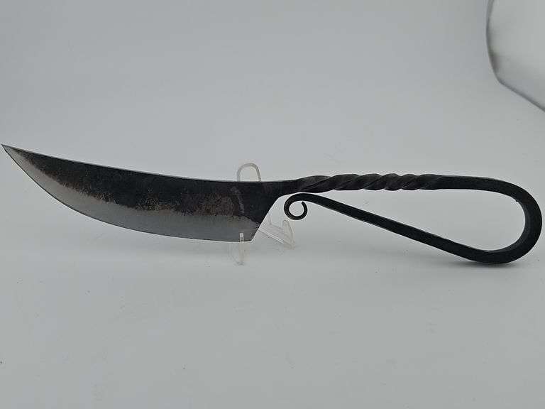 Twisted Metal Carbon Steel Knife w/ Leather Sheath