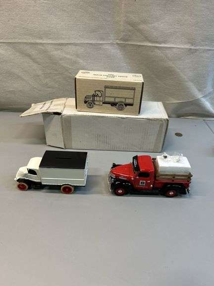 Collectible 1926 Mack Delivery Truck Bank and Farmall Die-Cast Truck