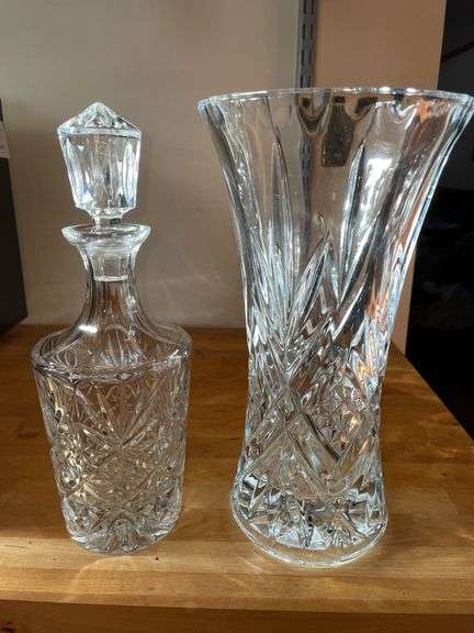 Vas and decanter