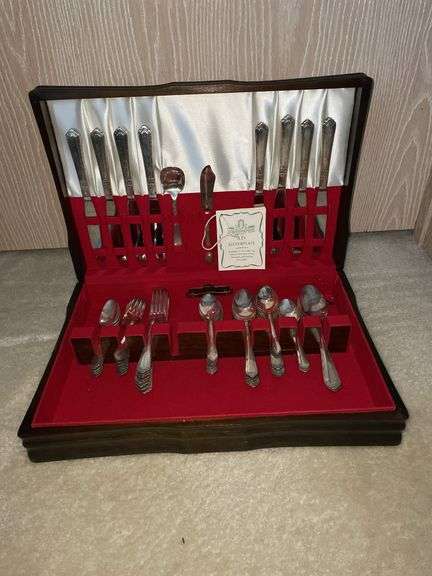 Silver plated flatware