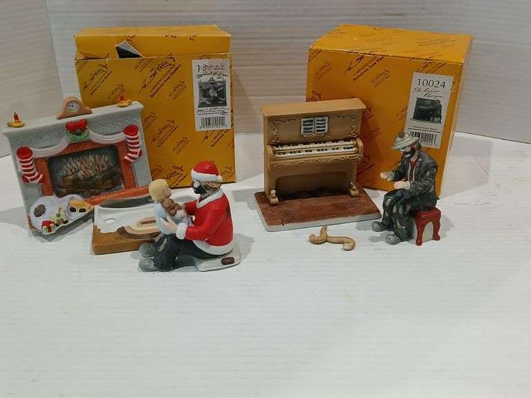 Emmett Kelly Jr-  2 Broken ones