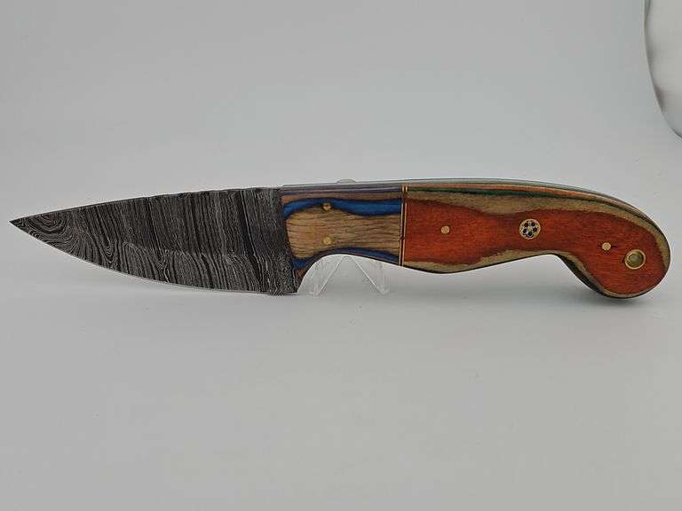 Damascus Hunting Knife w/ Leather Sheath
