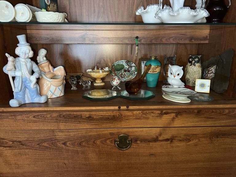 Assortment of home decor items