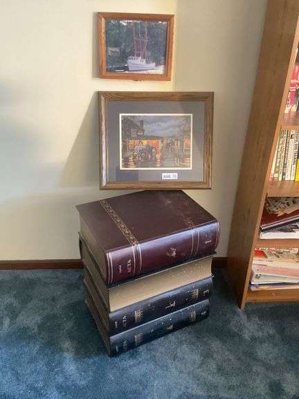 Book End Table & 4 Pictures