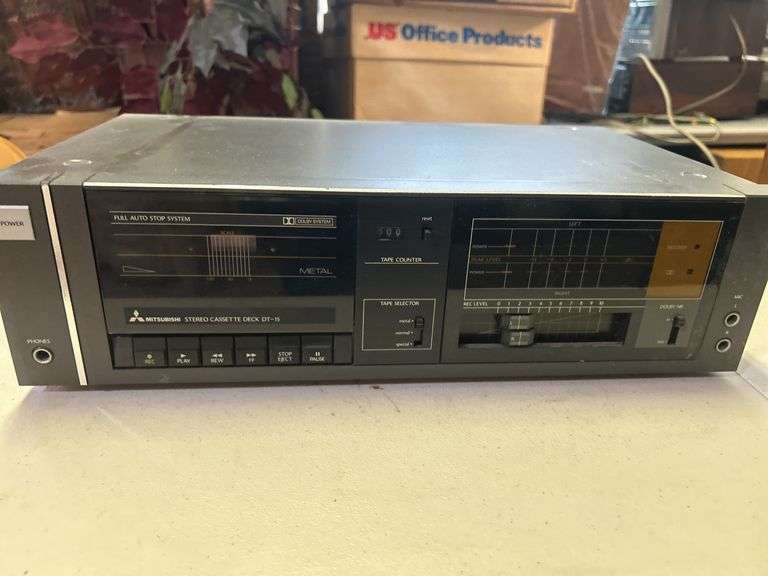 Mitsubishi Cassette Deck