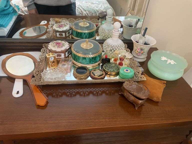 Antique Vanity Items