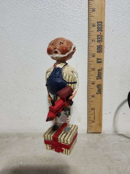 New Lori C Mitchell ESC Workshop Santa Figure