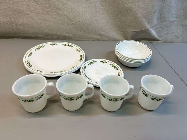 Corelle Dinnerware Set with Holly Days Pattern