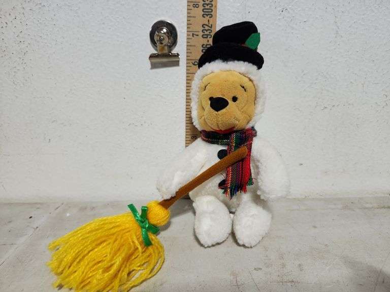 The Disney Store Plush Snowman Pooh