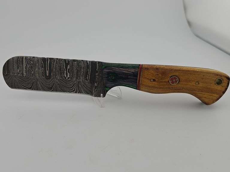 Damascus Rounded Front Knife w/ Leather Sheath