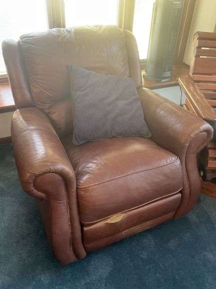 2 Wood Platform Rockers & Leather Recliner - Auction Ohio