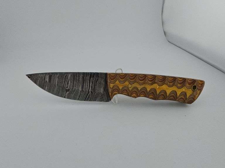 Damascus Hunting Knife w/ Leather Sheath
