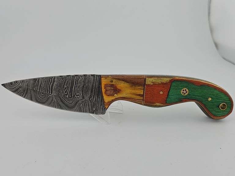 Damascus Hunting Knife w/ Leather Sheath