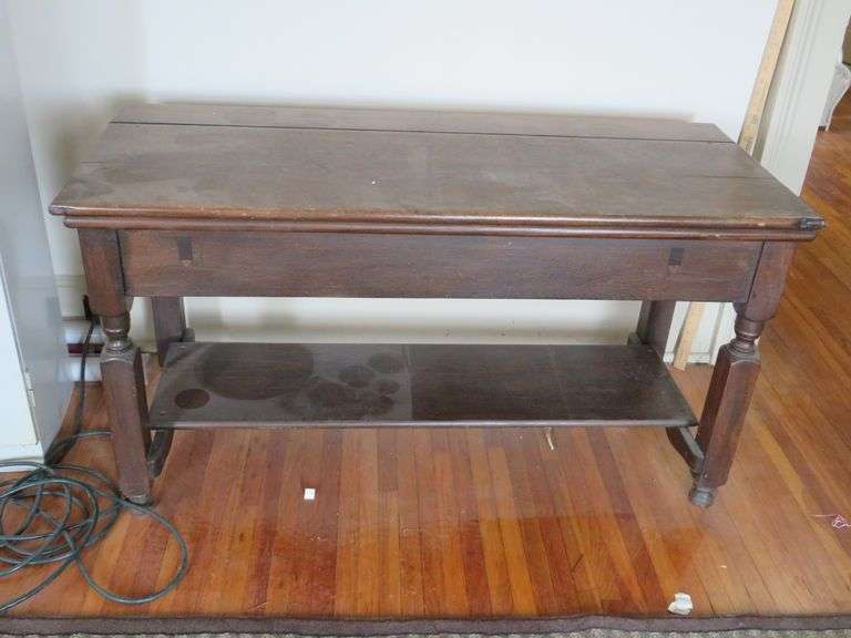 Classic Wooden Coffee Table with Lower Shelf