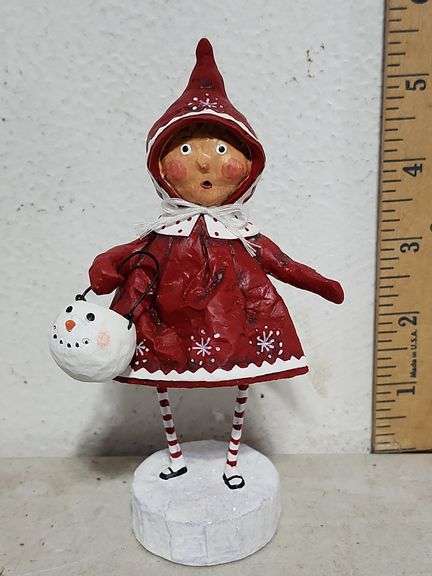 New In Box Lori C Mitchell ESC Bundle Up Brenna Figure