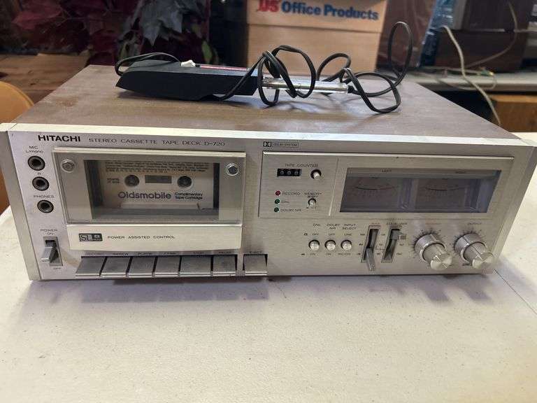 Hitachi Cassette Deck