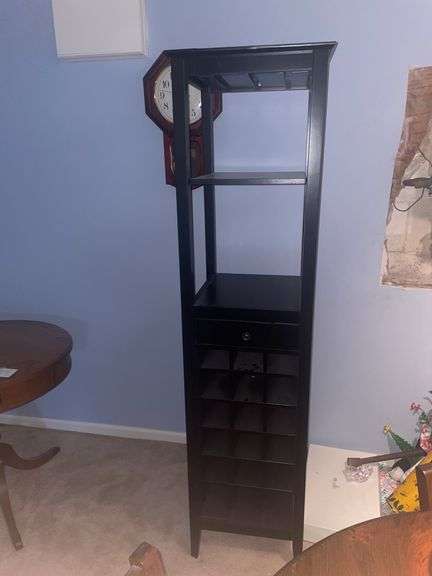 Contemporary wine rack