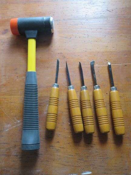 Rubber Mallet and Wood Carving Chisel Set