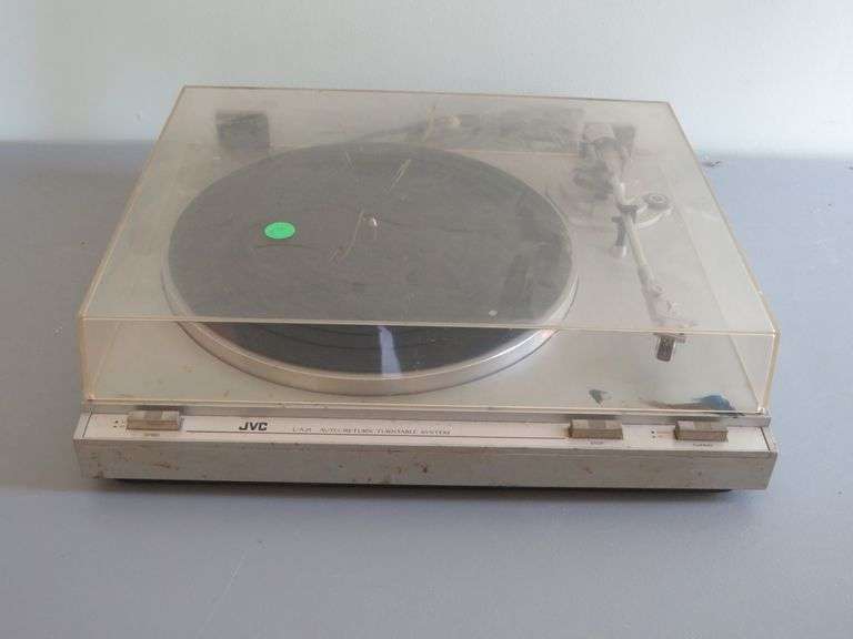 JVC Turntable