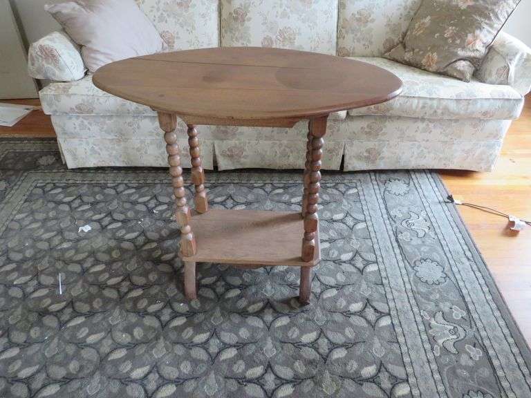 Vintage Oval Wooden Side Table with Turned Legs