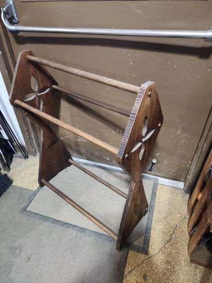 Quilt Rack 36x36x12