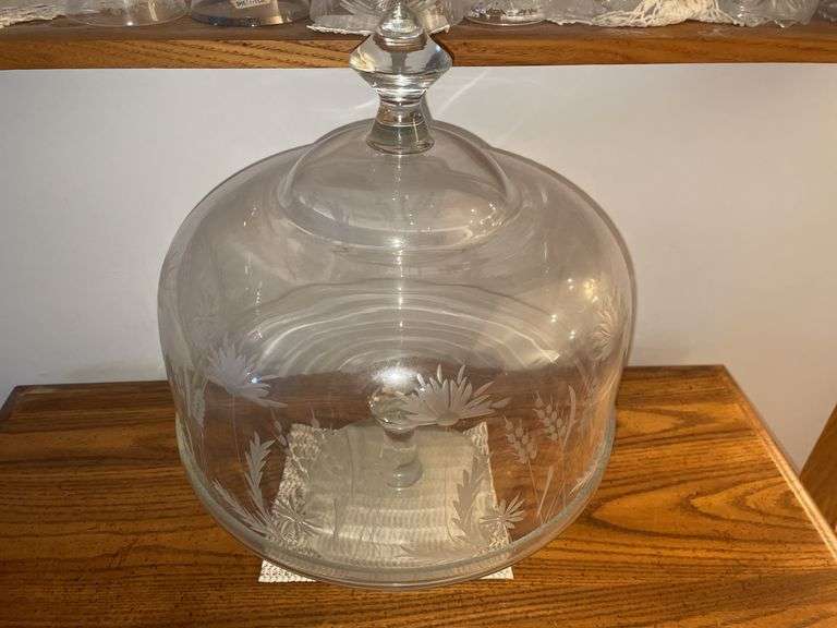 Cake holder