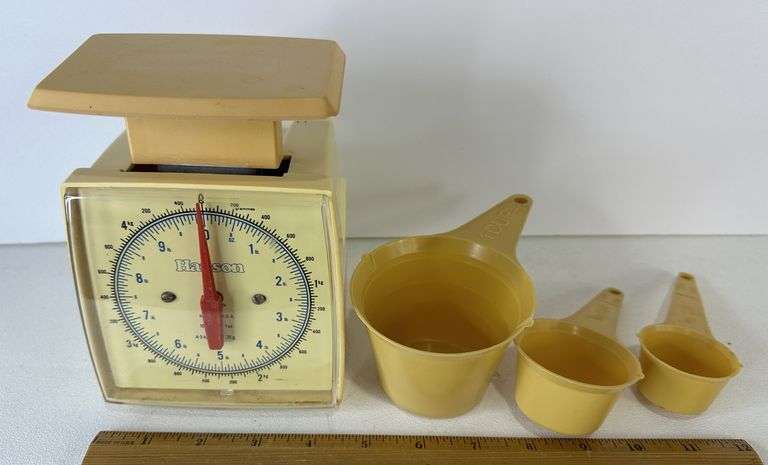 Hanson Food Scale & Measuring Cup Set