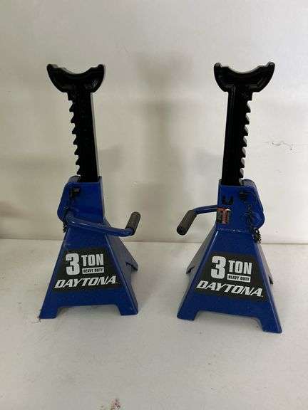 Pair of Dayton 3 Ton Jack Stands