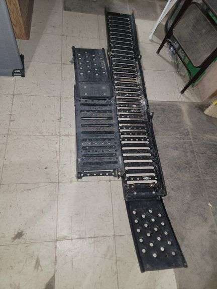 2 Adjustable Car Ramps
