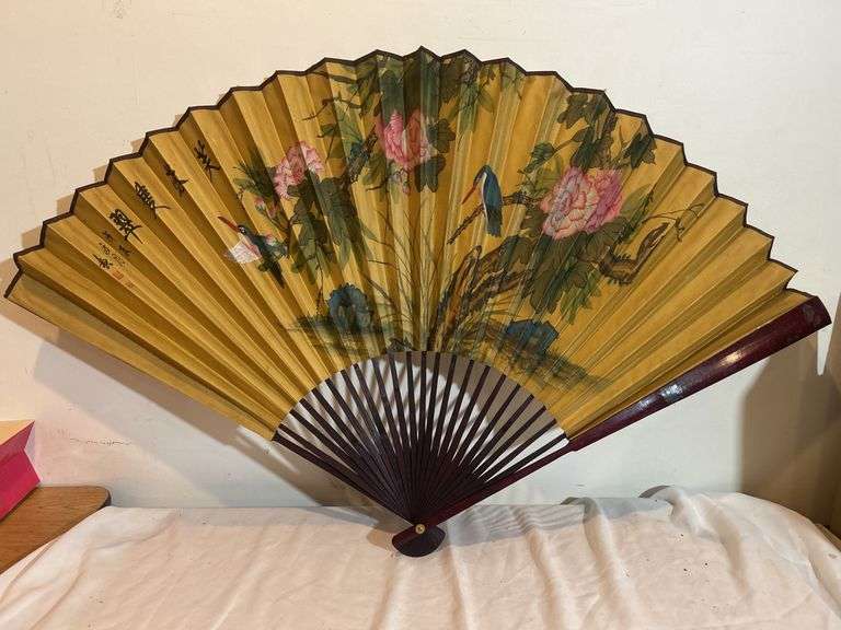 Hand-Painted Asian Fan