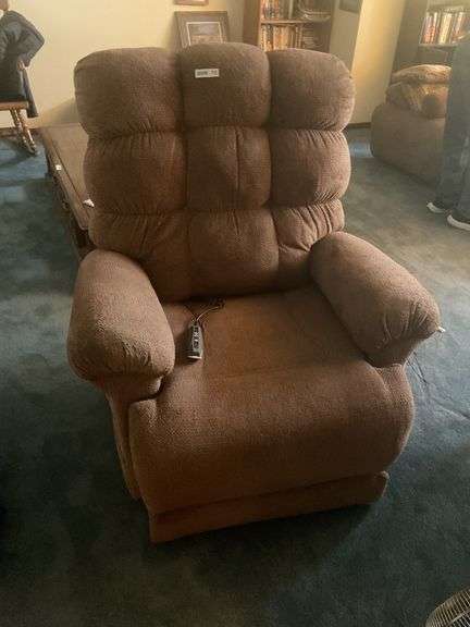 Upholstered Electric Lift Chair