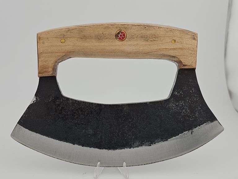 Carbon Steel Skinner Closed Handle w/ Leather Sheath