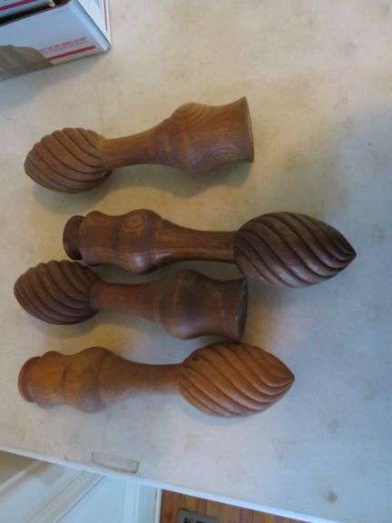 Vintage curtain rod finials