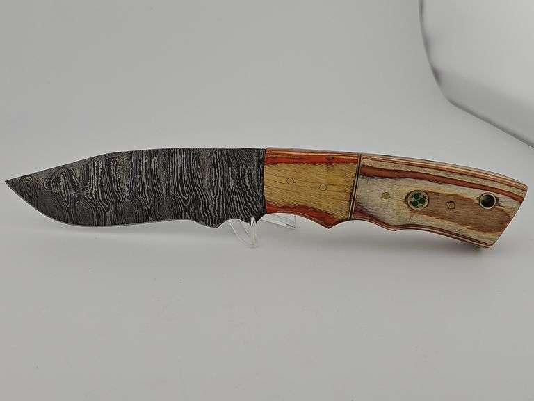 Damascus Hunting Knife w/ Leather Sheath