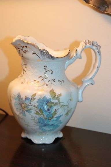 Antique Pitcher - Auction Ohio