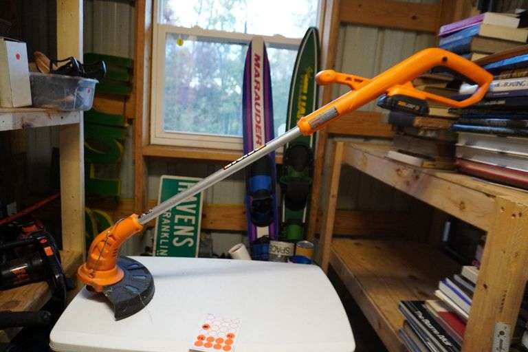 Weed eater