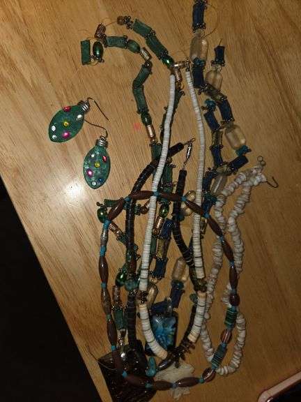 Various necklaces