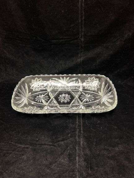 Clear Pressed Glass Rectangular Dish With Starburst Design
