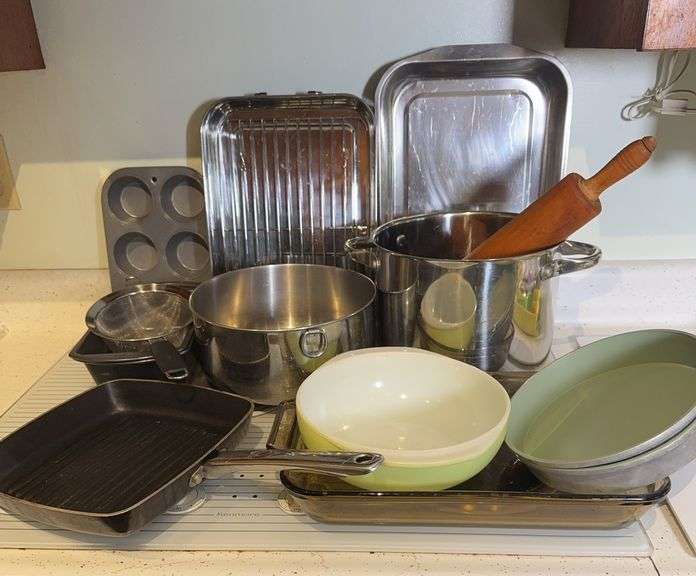 Assorted Baking and Cookware