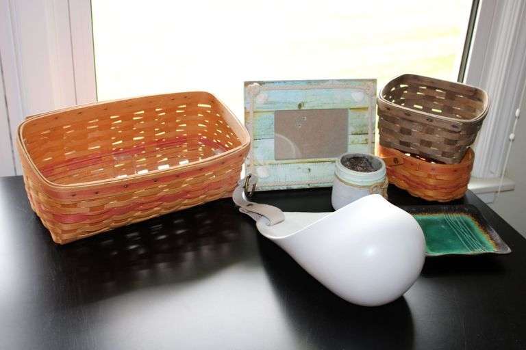 Longaberger Baskets And Décor