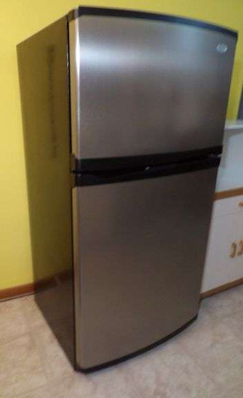 Refrigerator Freezer