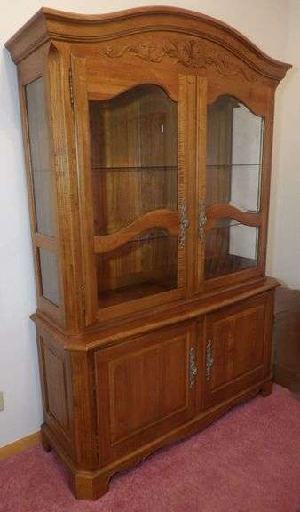 Ethan Allen China Cabinet