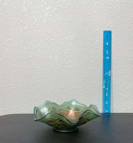 Vintage Green Carnival Glass Ruffled Bowl – Iridescent Daisy Pattern – 8½”