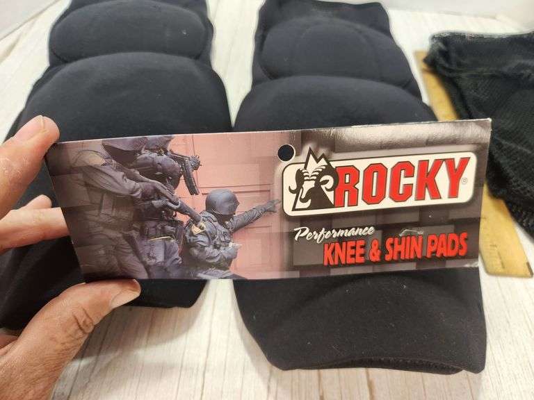 Rocky Performance Knee and Shin Pads with Storage Bag