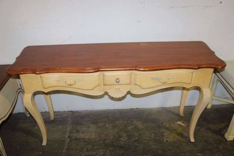 Ethan Allen Console Table