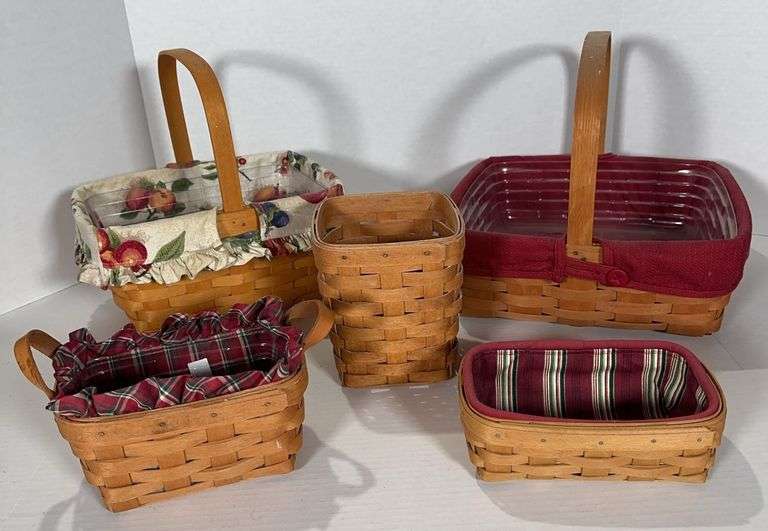 Longaberger Basket with Fabric Inserts and Plastic Insert