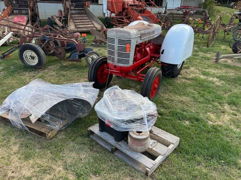 International Model O4 Tractor