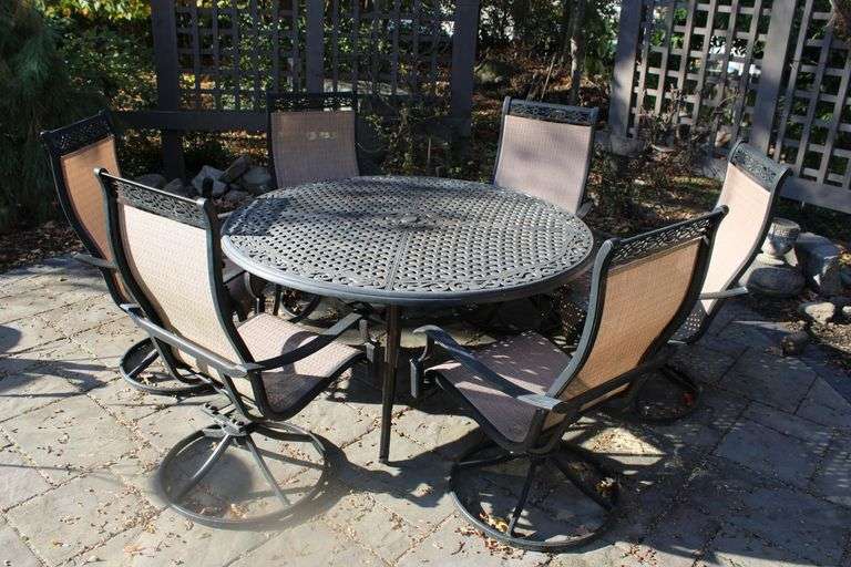 Patio Dining Set
