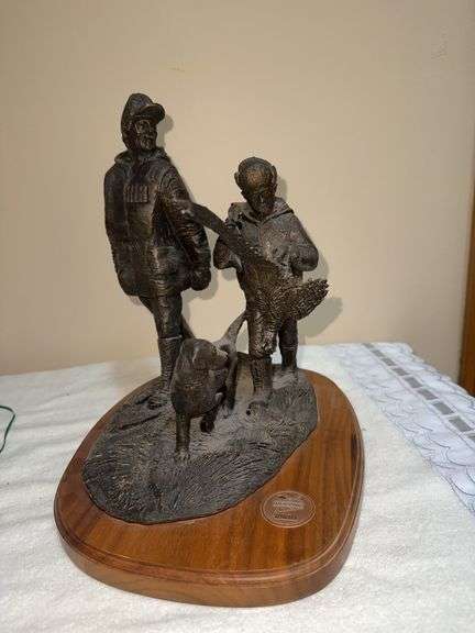 Pheasants Forever sculpture